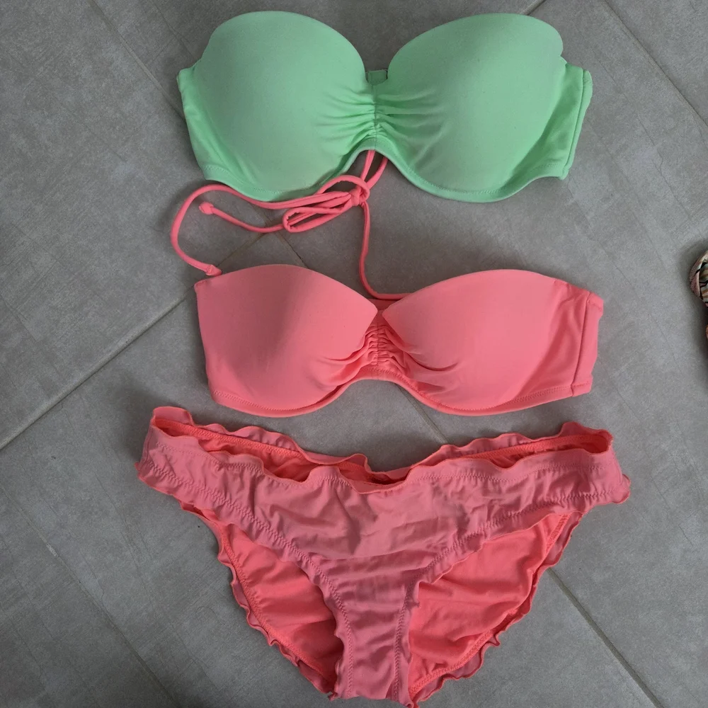 Colorful Bikini Set - Picture 2 of 4